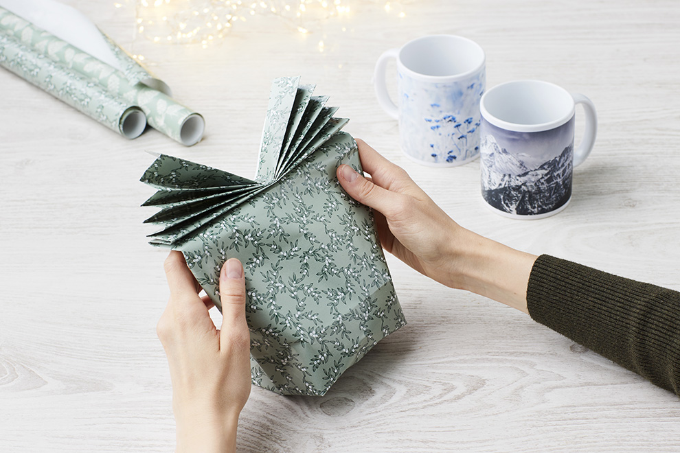 Idea per la confezione regalo: un pratico sacchetto a forma di fiocco – un  regalo con doppia sorpresa!​