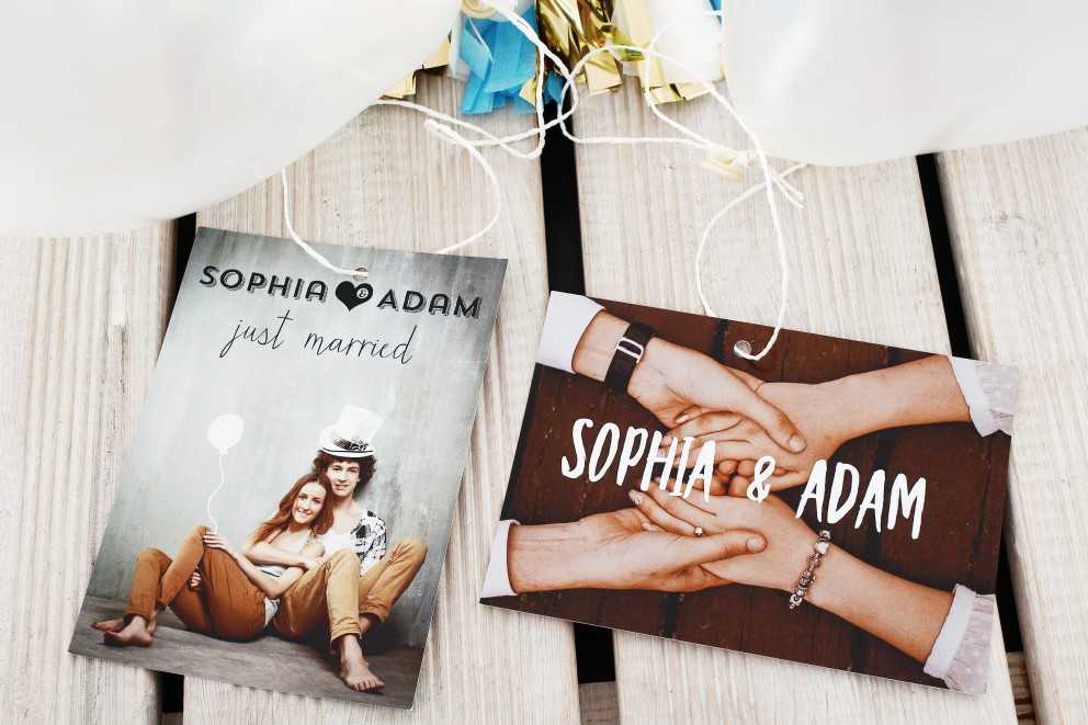 Prepare the cards for your wedding balloon release Prepare the cards for your wedding balloon release