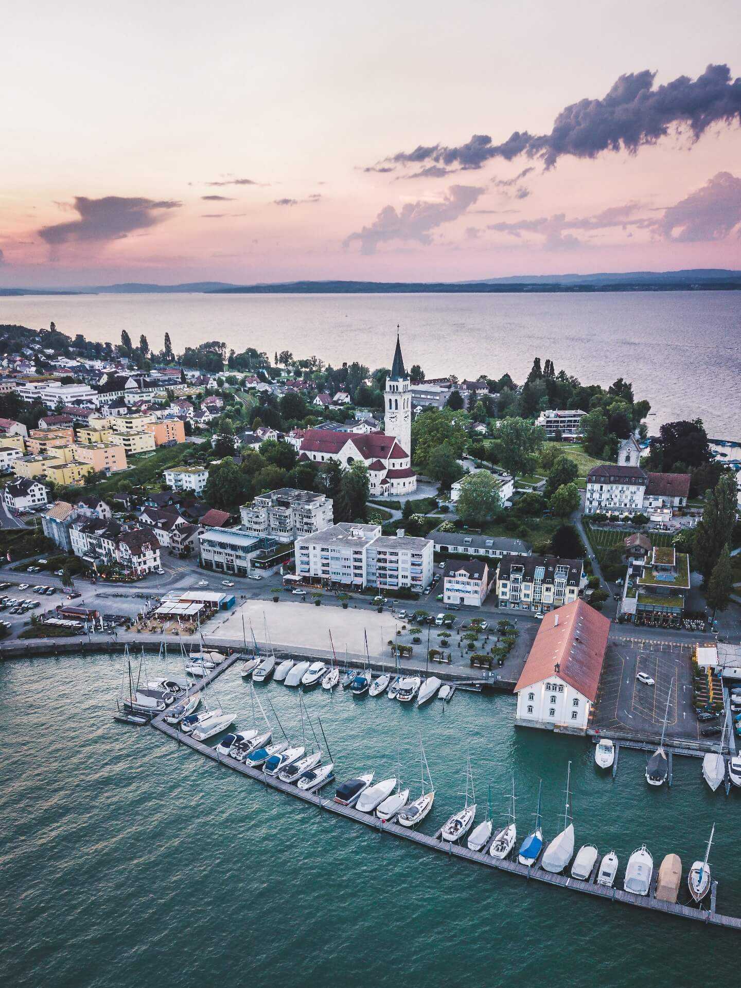 Thurgau_Romanshorn Bodensee Sonnenuntergang Hochkant