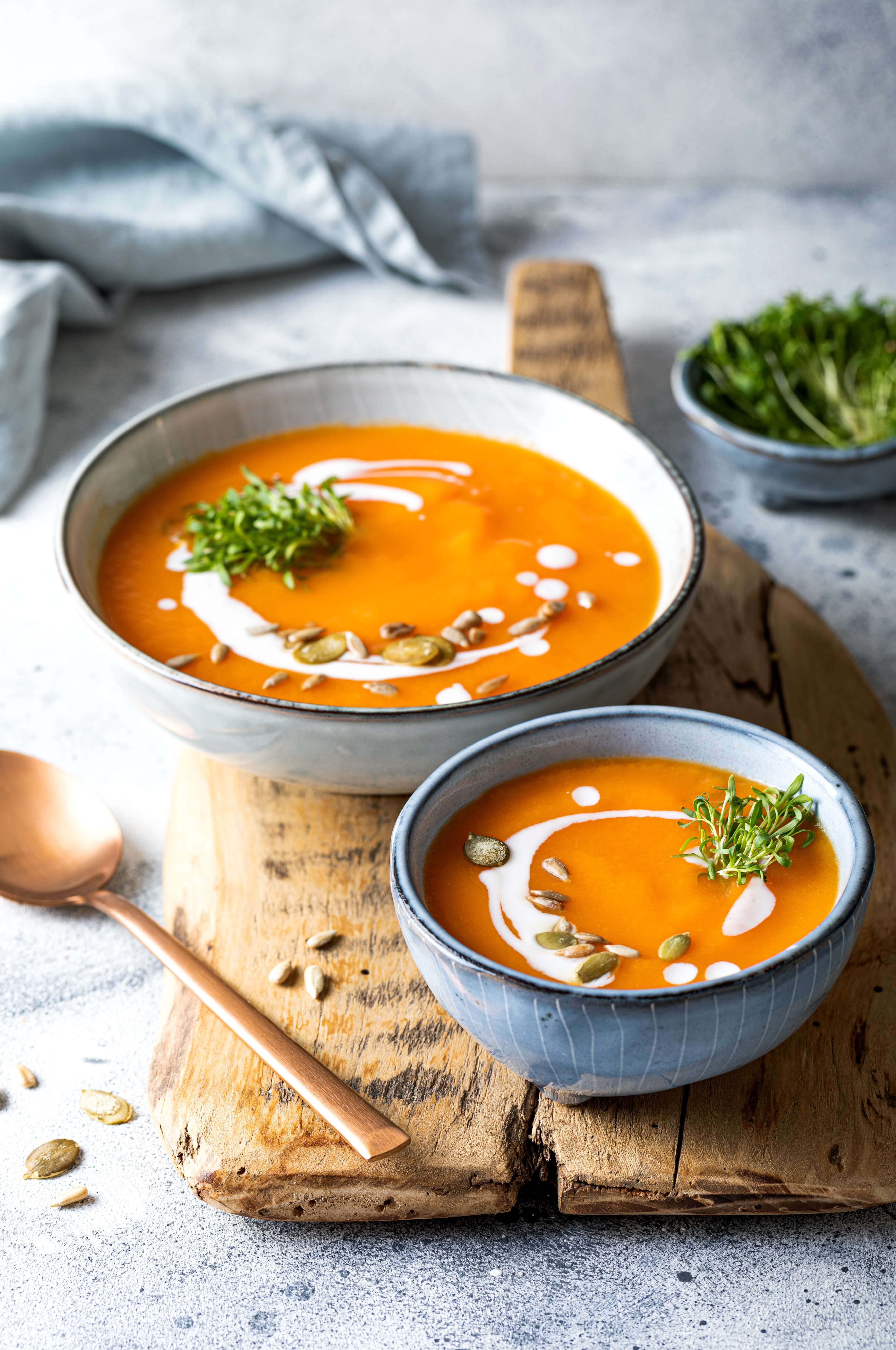 Cremige Kürbissuppe mit Kokosmilch Cremige Kürbissuppe mit Kokosmilch